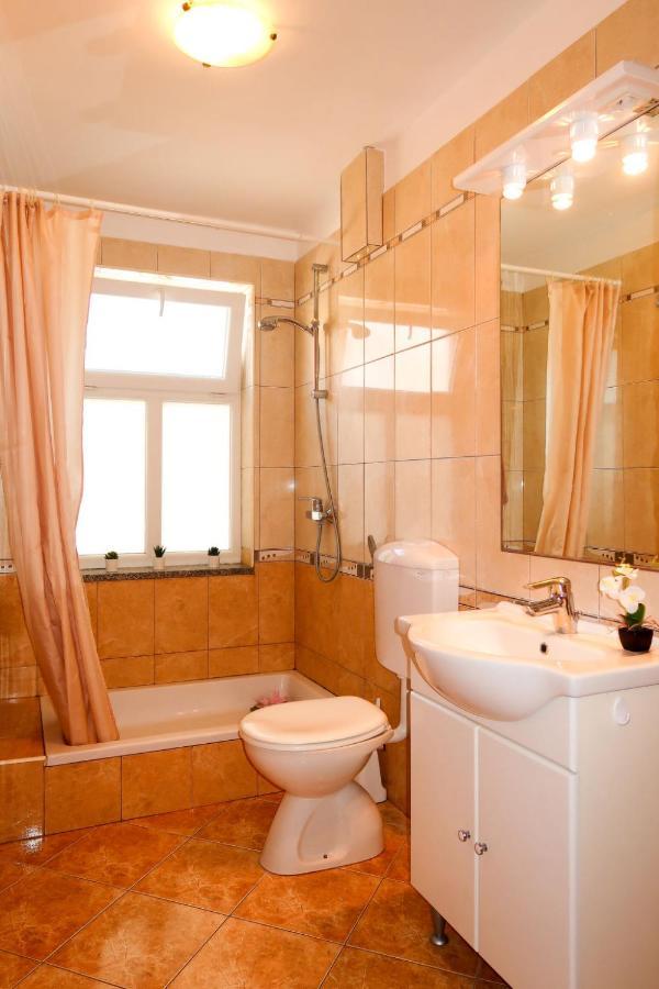 Apartment Marija - Vrb100 By Interhome เวอร์บนิค ภายนอก รูปภาพ