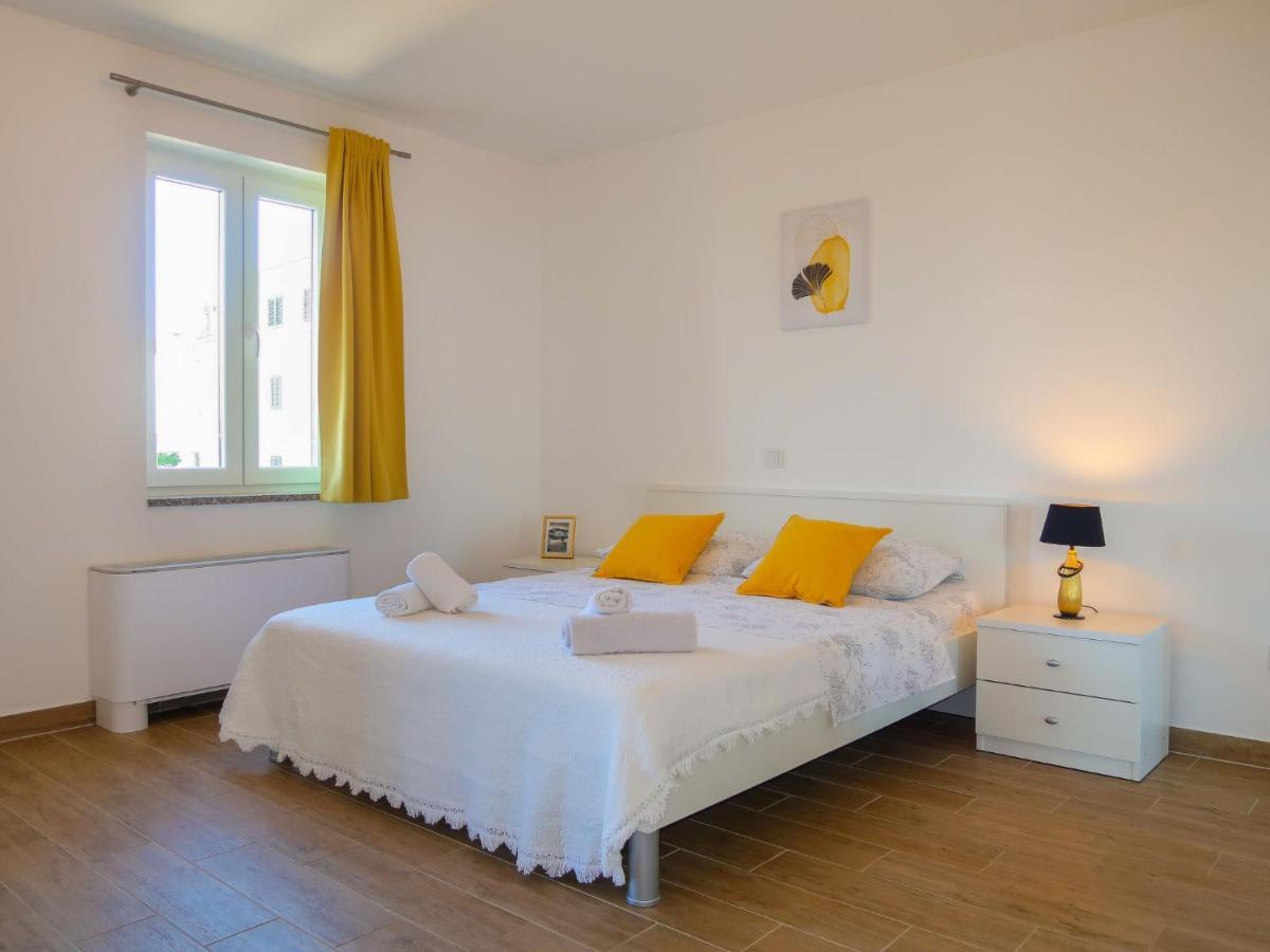 Apartment Marija - Vrb100 By Interhome เวอร์บนิค ภายนอก รูปภาพ
