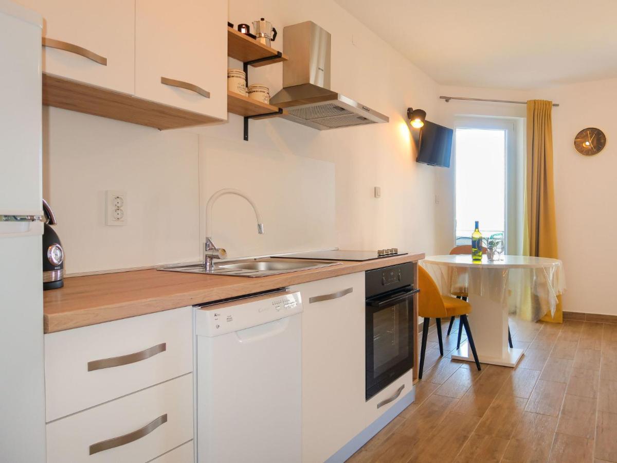 Apartment Marija - Vrb100 By Interhome เวอร์บนิค ภายนอก รูปภาพ