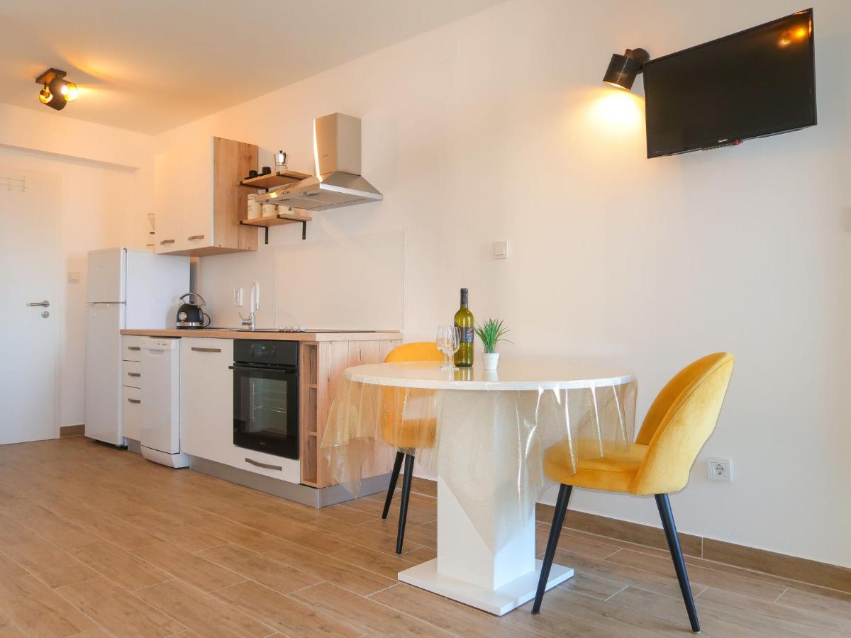 Apartment Marija - Vrb100 By Interhome เวอร์บนิค ภายนอก รูปภาพ